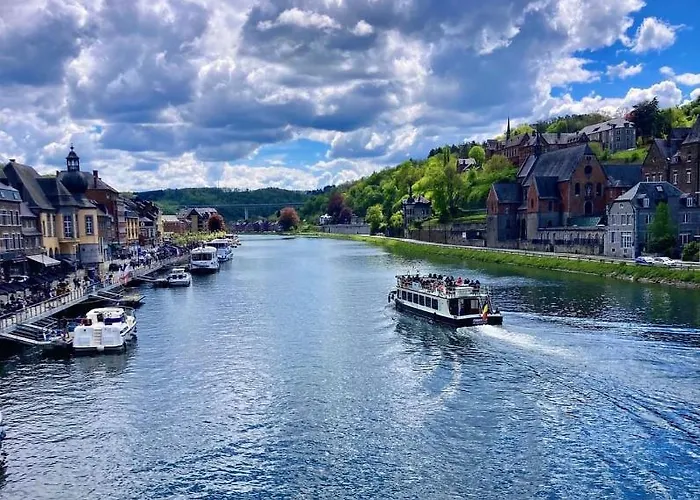 Dom wakacyjny Maison Familiale A Dinant